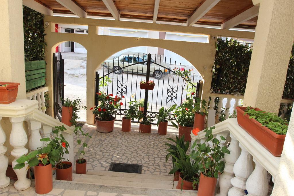 Sandra Apartman Budva